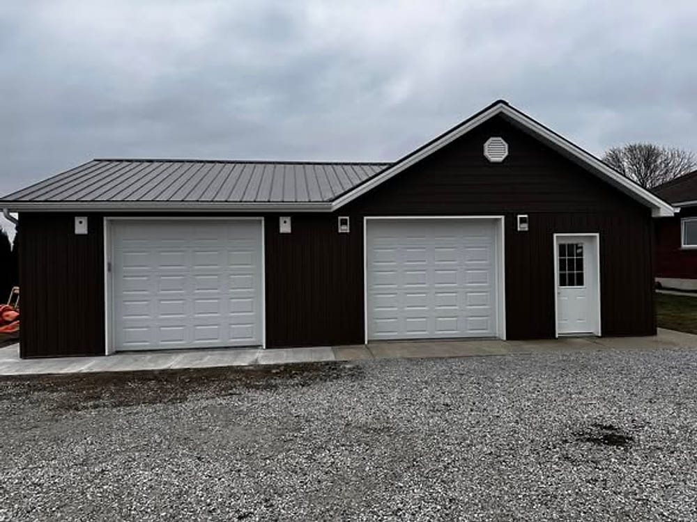Detached Garage